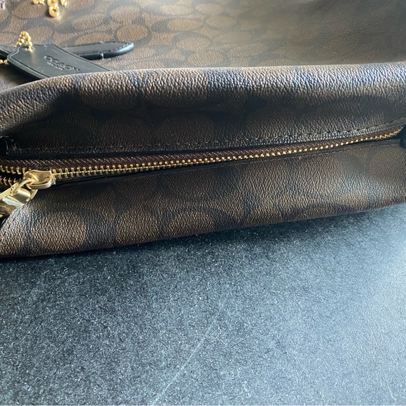 COACH brand leather brown tote bag with COACH signature logo 16 x 12 inches - Picture 3 of 15